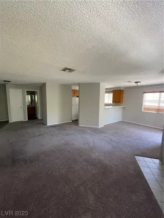 Photo #4: 2505481 Listing 