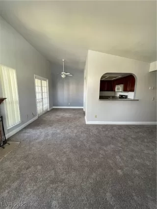 Photo #2: 2505488 Listing 