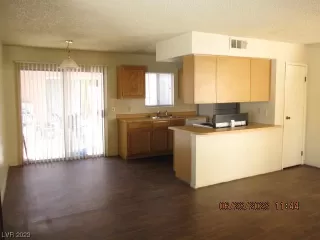 Photo #2: 2505497 Listing 