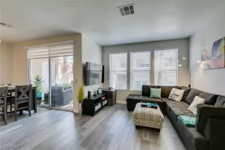 Photo #5: 2505499 Listing 