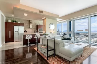 Photo #1: 2505503 Listing 