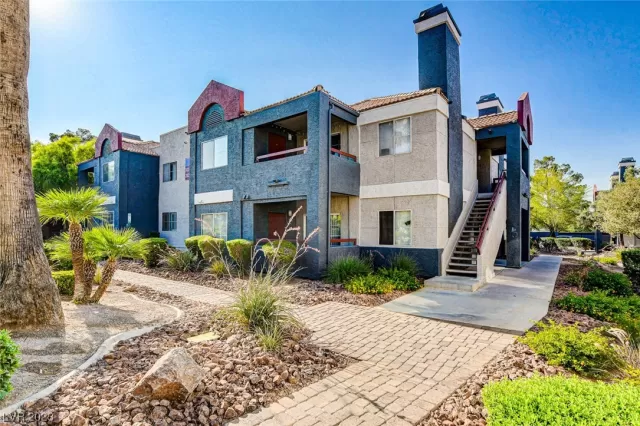 MLS: 2505508 Condo For Sale