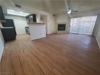 Photo #4: 2505515 Listing 