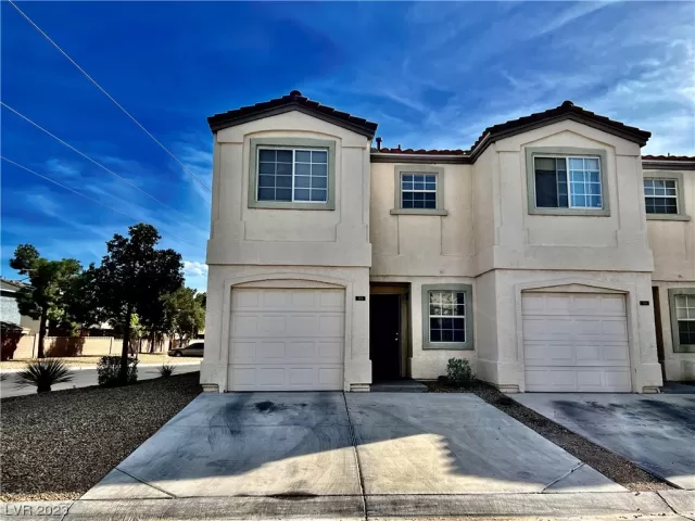 MLS: 2505569 Condo For Sale