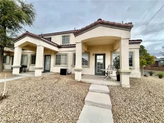 Photo #1: 2505569 Listing