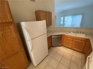 Photo #4: 2505577 Listing 