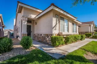 Photo #1: 2505581 Listing 