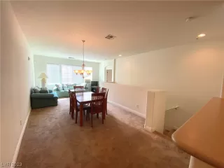 Photo #1: 2505585 Listing 