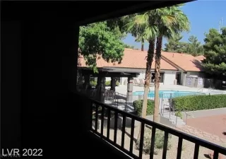 Photo #2: 2505617 Listing 