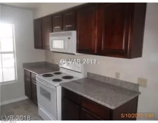 Photo #5: 2505617 Listing 