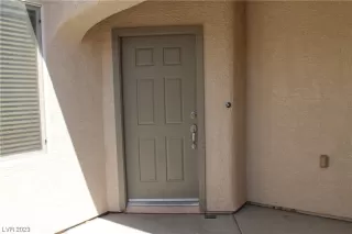 Photo #2: 2505641 Listing 