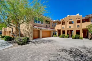 Photo #1: 2505662 Listing