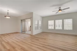 Photo #6: 2505662 Listing