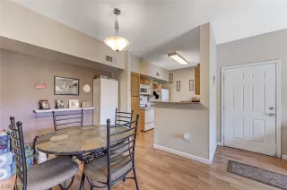 Photo #5: 2505675 Listing 