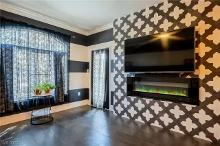 Photo #2: 2505678 Listing