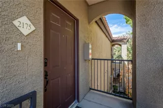 Photo #6: 2505678 Listing