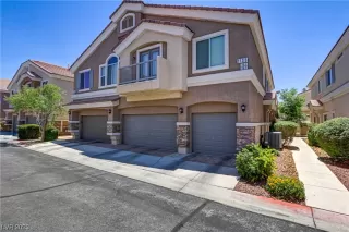 Photo #2: 2505685 Listing