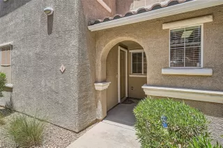 Photo #1: 2505687 Listing 