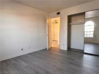Photo #6: 2505694 Listing 