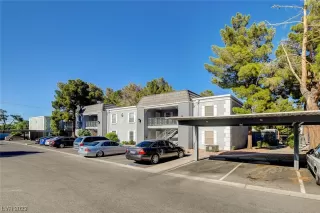 Photo #1: 2505747 Listing