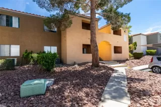 Photo #1: 2505799 Listing 