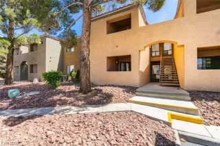 Photo #2: 2505799 Listing 