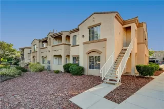 Photo #3: 2505818 Listing