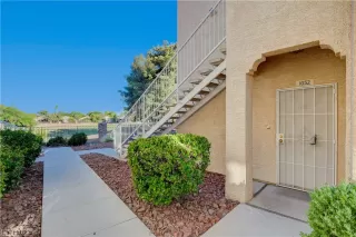 Photo #4: 2505818 Listing