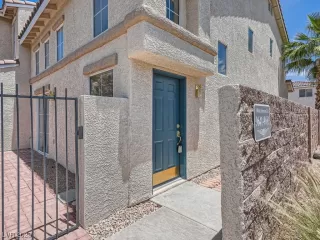 Photo #2: 2505839 Listing 