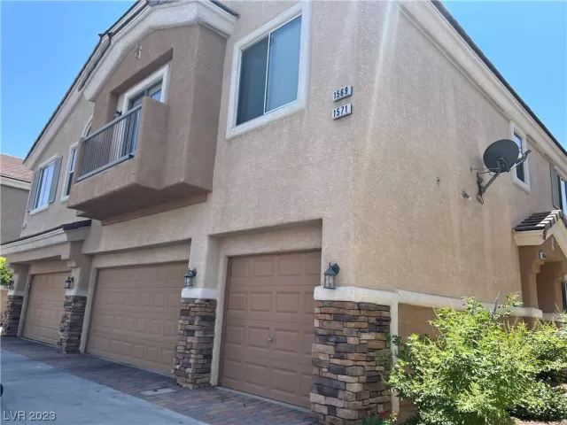 MLS: 2505872 Condo For Sale