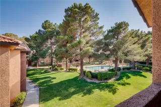 Photo #3: 2505881 Listing 