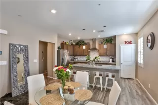 Photo #4: 2505928 Listing 