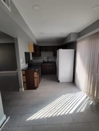 Photo #3: 2505940 Listing 