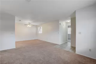 Photo #6: 2505941 Listing 