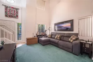 Photo #6: 2505972 Listing