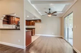 Photo #4: 2506021 Listing