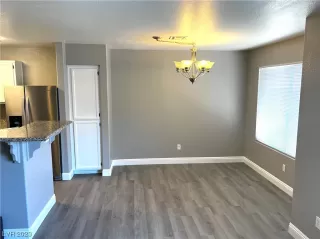 Photo #6: 2506024 Listing 