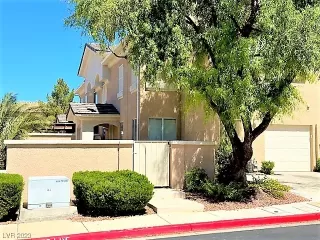 Photo #1: 2506049 Listing 