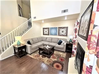 Photo #5: 2506049 Listing 