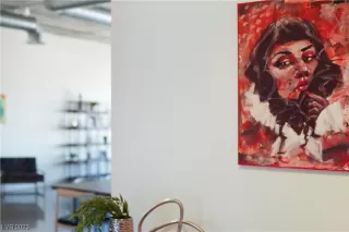 Photo #6: 2506073 Listing