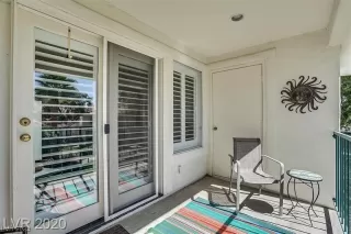 Photo #5: 2506134 Listing