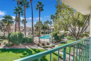 Photo #6: 2506134 Listing