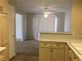 Photo #6: 2506179 Listing 