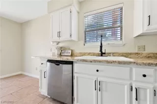 Photo #6: 2506266 Listing 