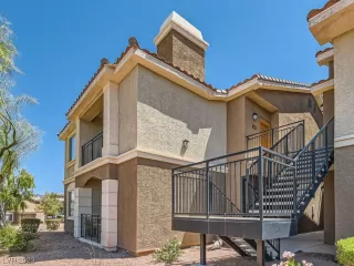 Photo #1: 2506306 Listing