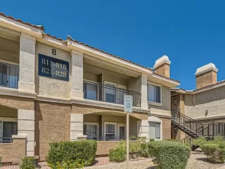 Photo #4: 2506306 Listing