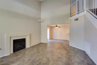 Photo #2: 2506321 Listing 