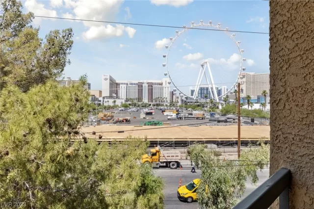 MLS: 2506334 Condo For Sale