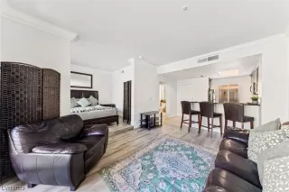 Photo #3: 2506334 Listing