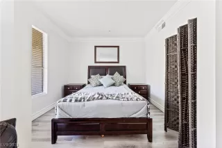 Photo #6: 2506334 Listing